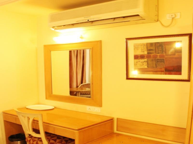 Capital O 333 Hotel Crystal Homes Bengaluru Zewnętrze zdjęcie