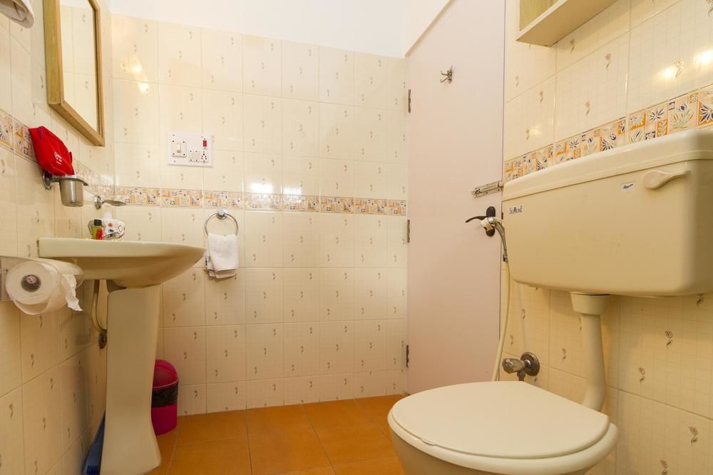 Capital O 333 Hotel Crystal Homes Bengaluru Zewnętrze zdjęcie